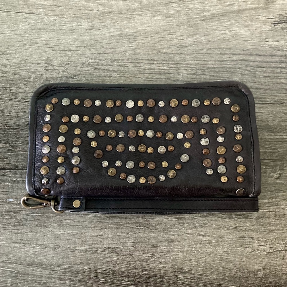 Viola Castellani Milano Leather Studded Wallet